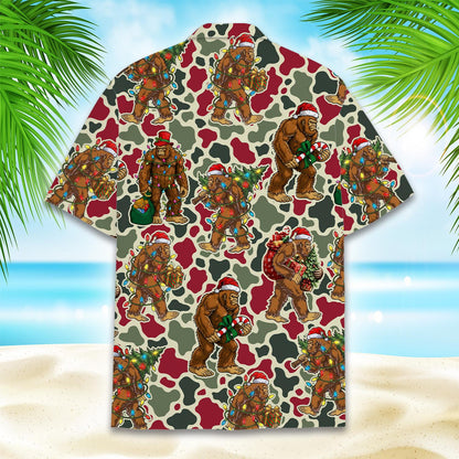 Additional back detail of the matching family hawaiian shirt