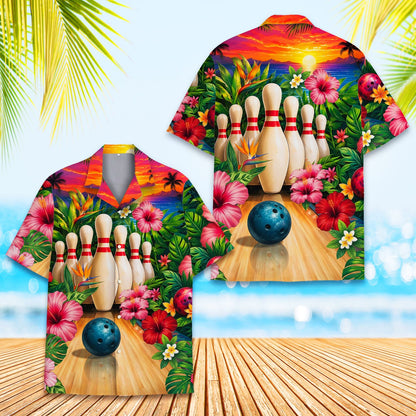 Close up front view of the hawaiian bowling shirt collar and buttons