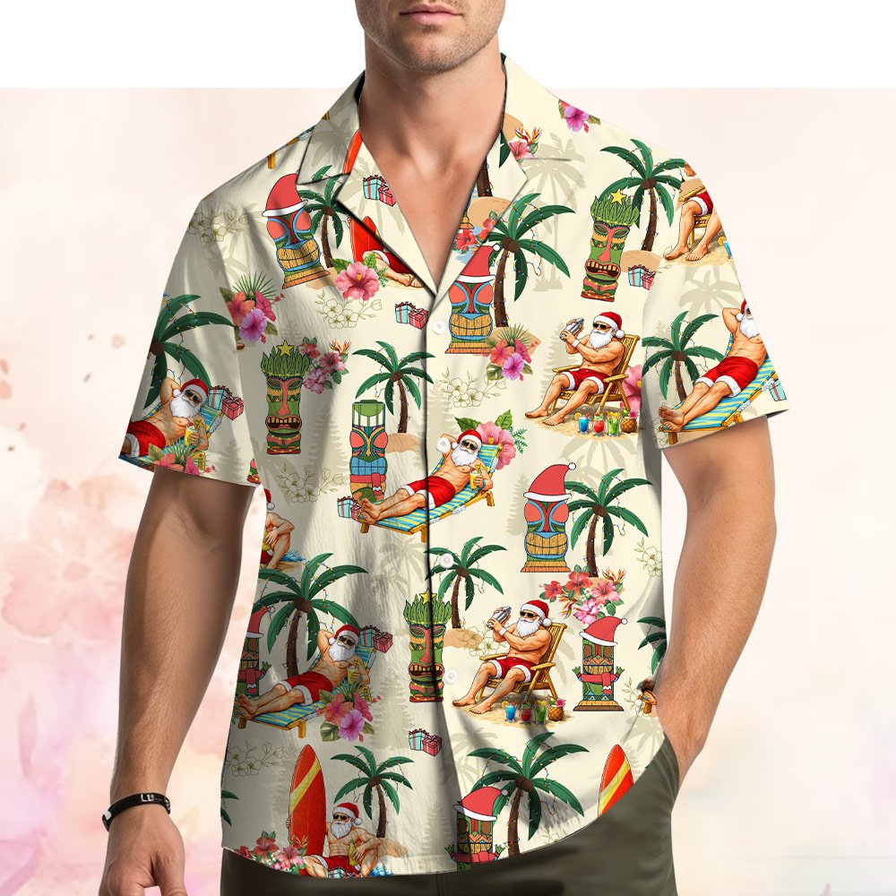 Back view of the tropical christmas hawaiian shirt