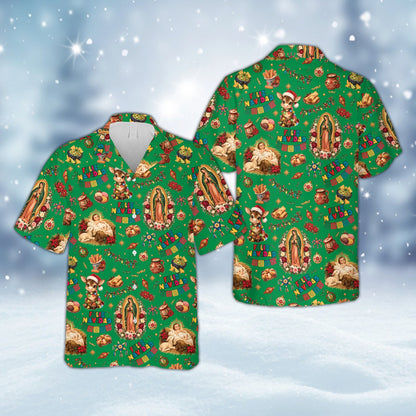 Detailed multicolor front view showing Feliz Navidad banners on the shirt