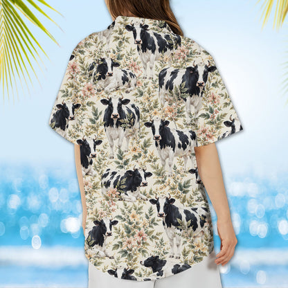 Second back view of cows hawaiian shirt showing the floral and cow pattern