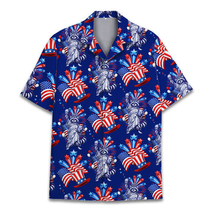 Detailed front view of the patriotic raccoon and Statue of Liberty design