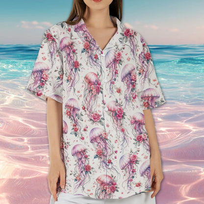 Sixth lifestyle view featuring the beautiful watercolor jellyfish design