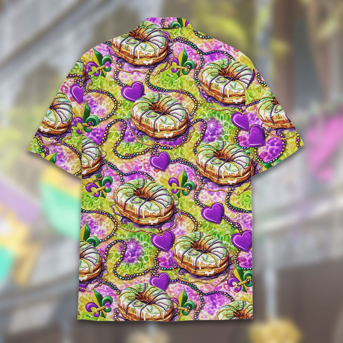 Detailed back view of the green mardi hawaiian shirt