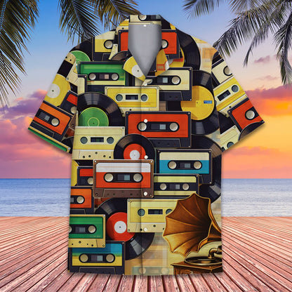 Close-up front view highlighting the vibrant retro hawaiian shirt pattern