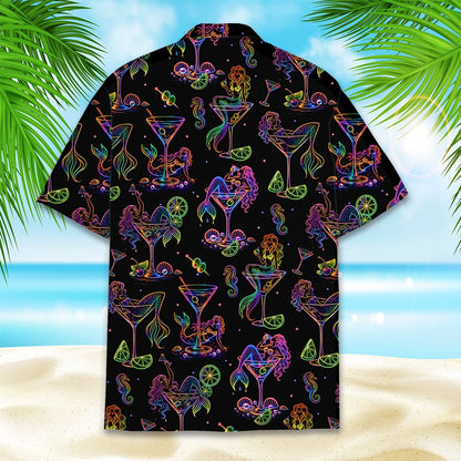 Black tropical hawaiian shirt, back view