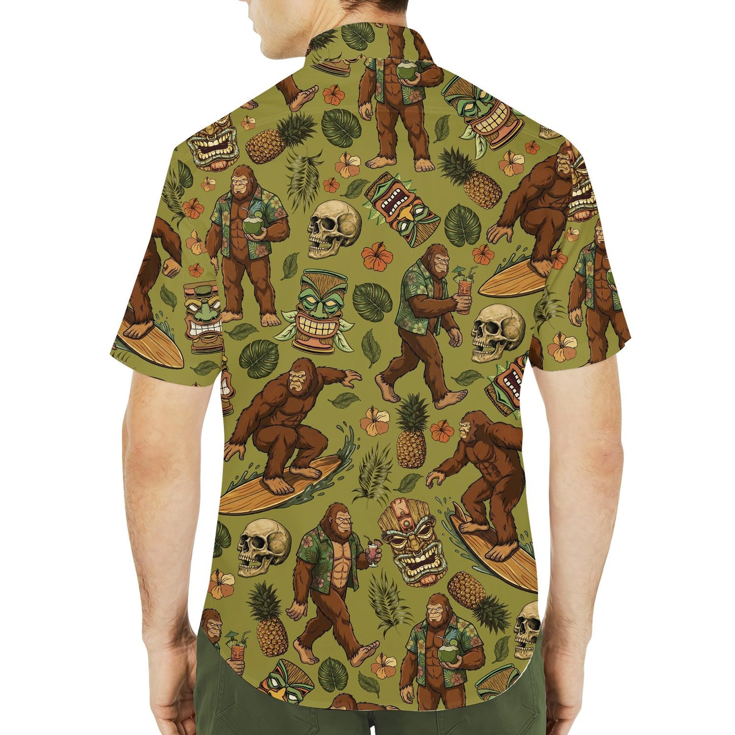 Couple wearing family matching hawaiian shirts in a vacation setting, lifestyle view