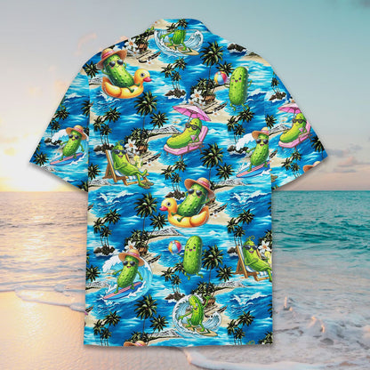 Close-up of the polyester fabric on the tropical hawaiian shirt