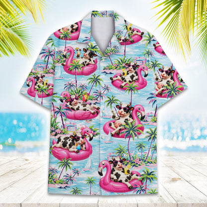 Close up detail of the tropical vacation hawaiian shirt fabric