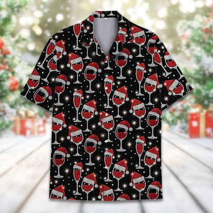 Detailed front view of the wine glasses and Santa hats pattern