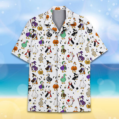 Detailed front view of the duck costumes on the pajama shirt
