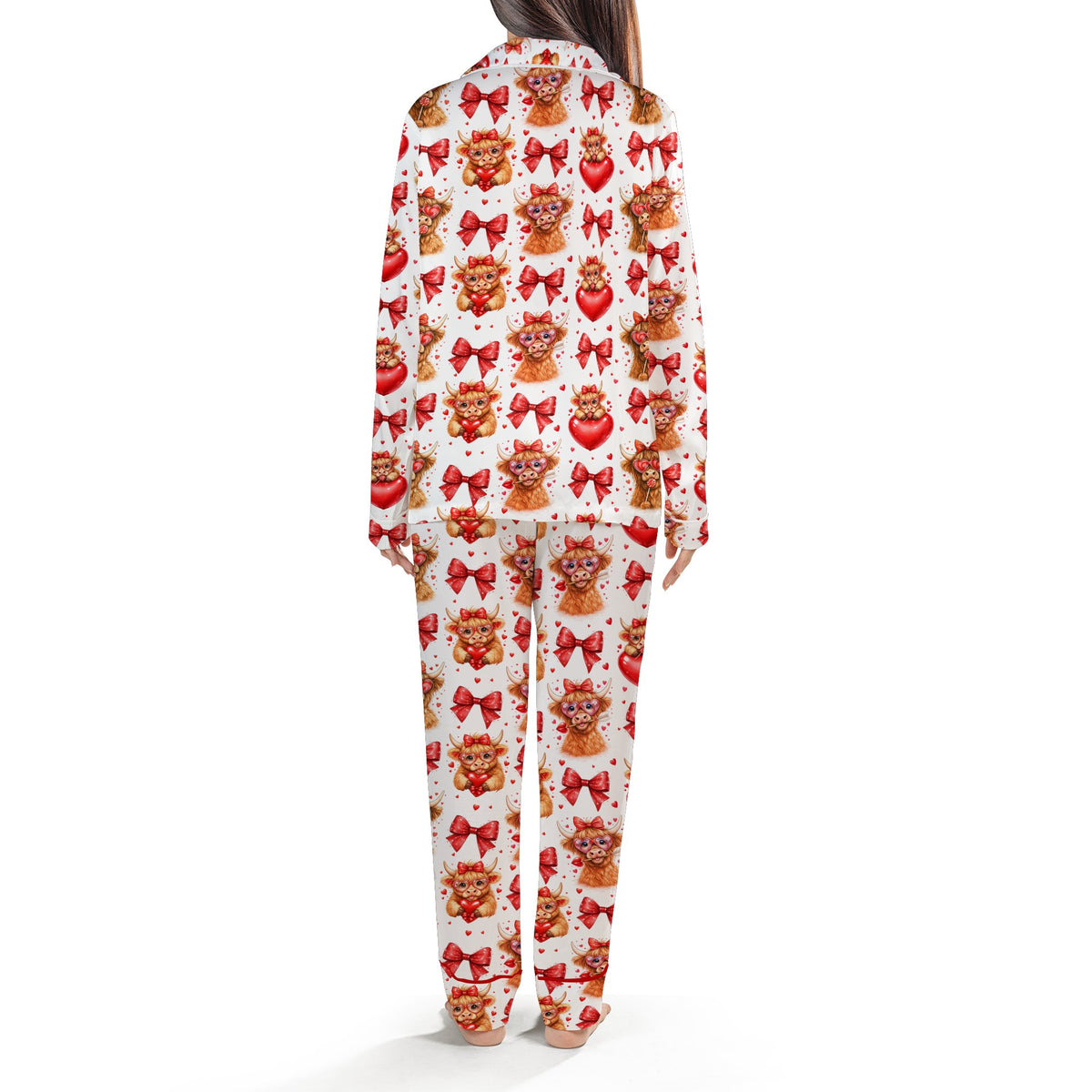 Back view of the highland cow pajama set