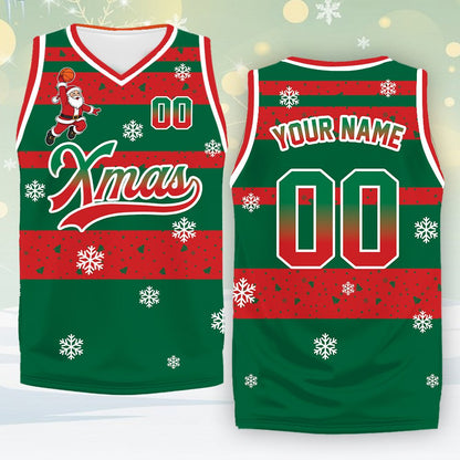 Close-up of the character dunking a basketball graphic on the jersey